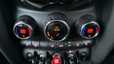 MINI Hatchback 1.5 Cooper Classic II 3dr Petrol Hatchback